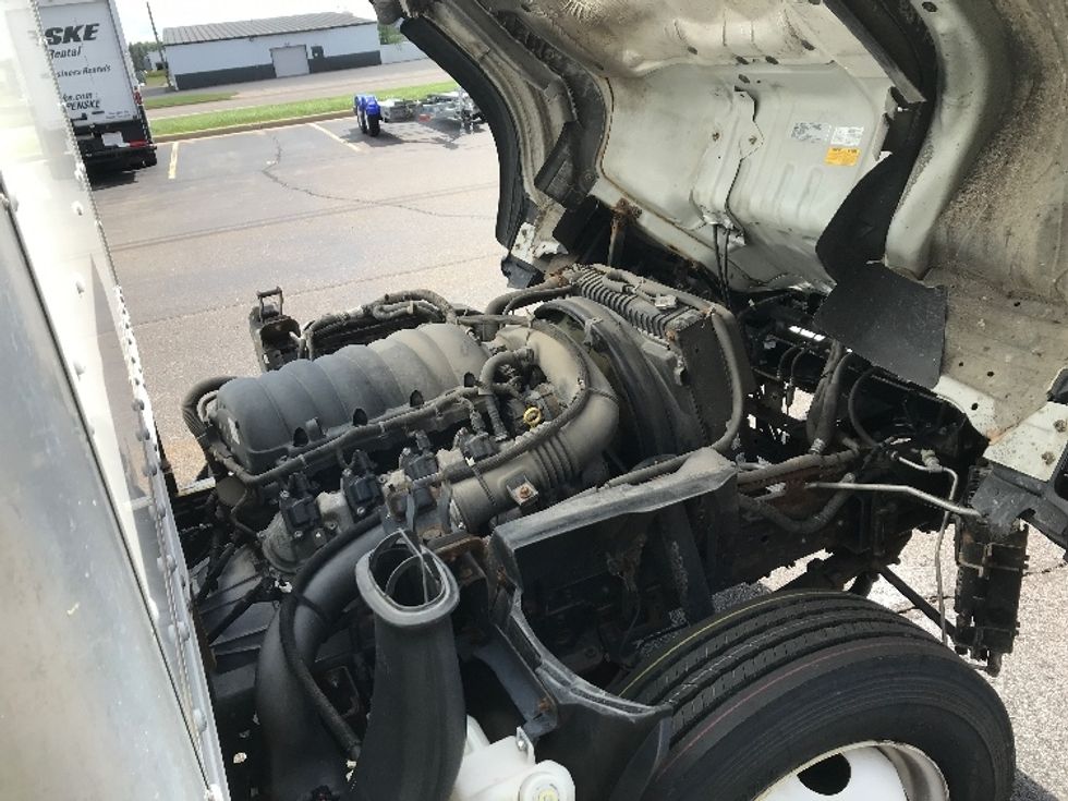 Light Duty Box Truck-Light and Medium Duty Trucks-Isuzu-2021-NPR EFI-Milwaukee-WI-114,317\n\t\tmiles-$ 35,250 - Image 24