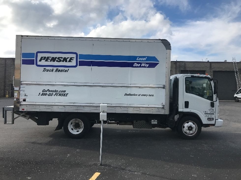 Light Duty Box Truck-Light and Medium Duty Trucks-Isuzu-2021-NPR EFI-Milwaukee-WI-121,223\n\t\tmiles-$ 37,500 - Image 15