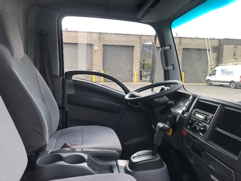 Light Duty Box Truck-Light and Medium Duty Trucks-Isuzu-2021-NPR EFI-Milwaukee-WI-121,223\n\t\tmiles-$ 37,500 - Image 22