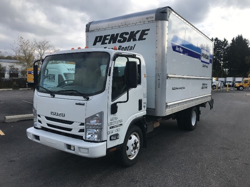 Light Duty Box Truck-Light and Medium Duty Trucks-Isuzu-2021-NPR EFI-Milwaukee-WI-121,223\n\t\tmiles-$ 37,500 - Image 3