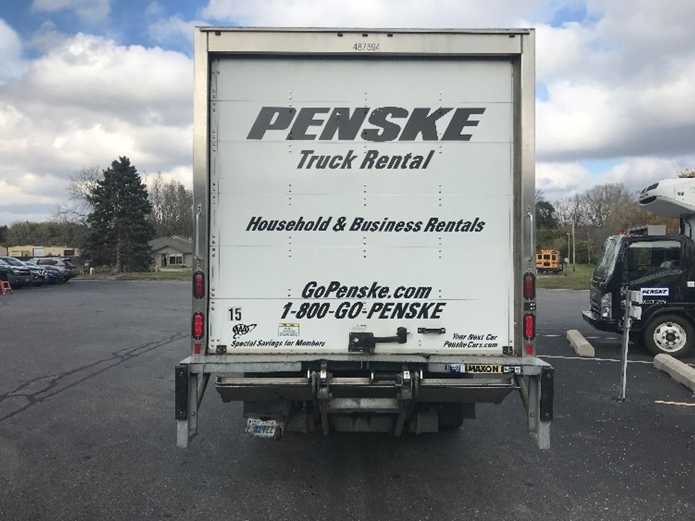 Light Duty Box Truck-Light and Medium Duty Trucks-Isuzu-2021-NPR EFI-Milwaukee-WI-121,223\n\t\tmiles-$ 37,500 - Image 7