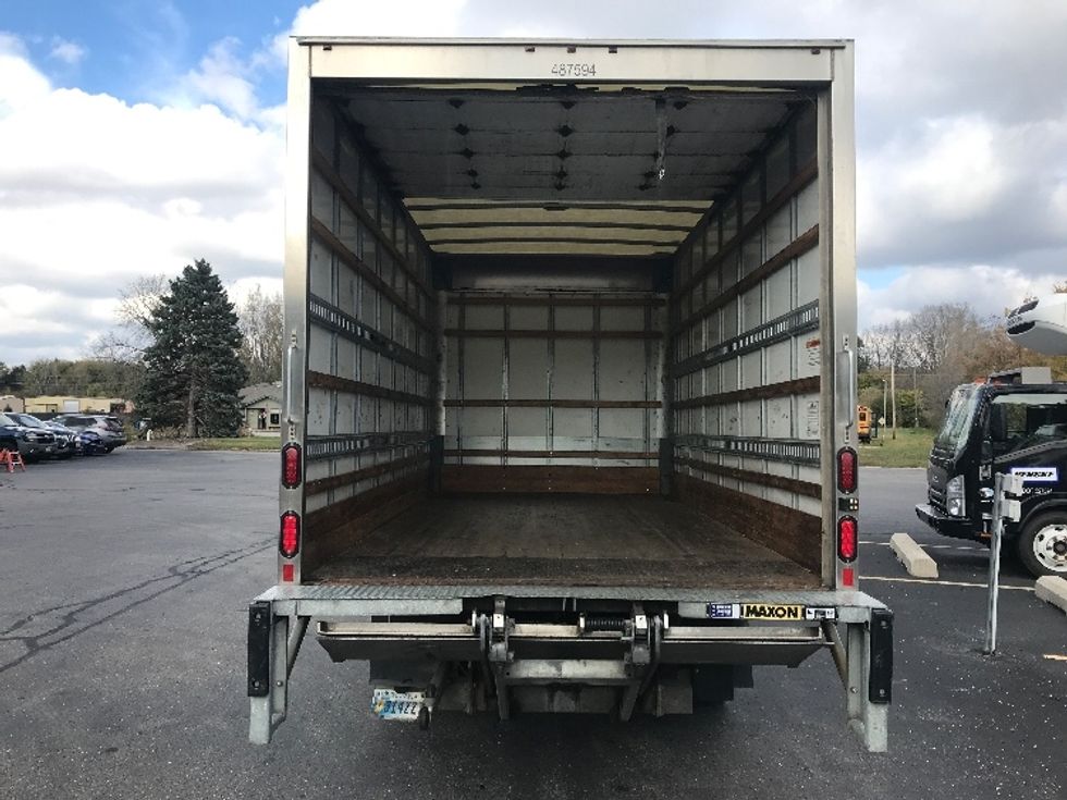 Light Duty Box Truck-Light and Medium Duty Trucks-Isuzu-2021-NPR EFI-Milwaukee-WI-121,223\n\t\tmiles-$ 37,500 - Image 8