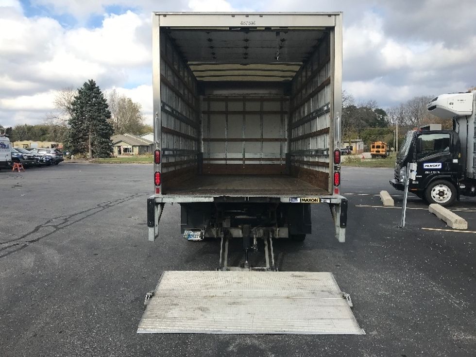 Light Duty Box Truck-Light and Medium Duty Trucks-Isuzu-2021-NPR EFI-Milwaukee-WI-121,223\n\t\tmiles-$ 37,500 - Image 9