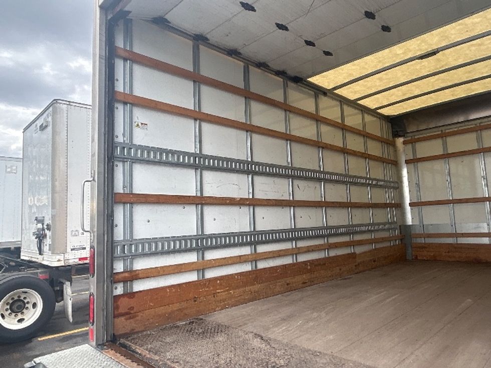 Light Duty Box Truck-Light and Medium Duty Trucks-Isuzu-2021-NPR EFI-Milwaukee-WI-64,713\n\t\tmiles-$ 40,250 - Image 11