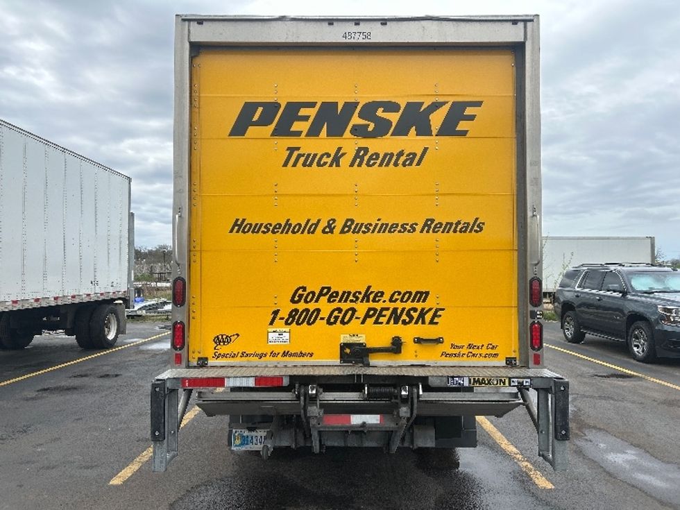 Light Duty Box Truck-Light and Medium Duty Trucks-Isuzu-2021-NPR EFI-Milwaukee-WI-64,713\n\t\tmiles-$ 40,250 - Image 7