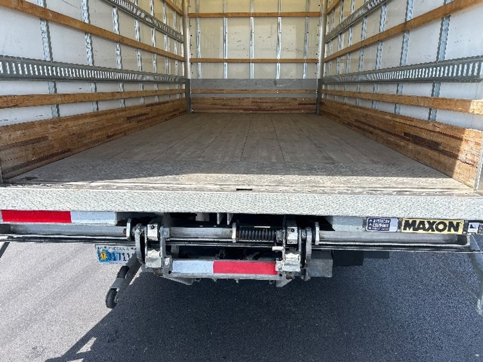 Light Duty Box Truck-Light and Medium Duty Trucks-Isuzu-2021-NPR EFI-Milwaukee-WI-71,900\n\t\tmiles-$ 41,000 - Image 10