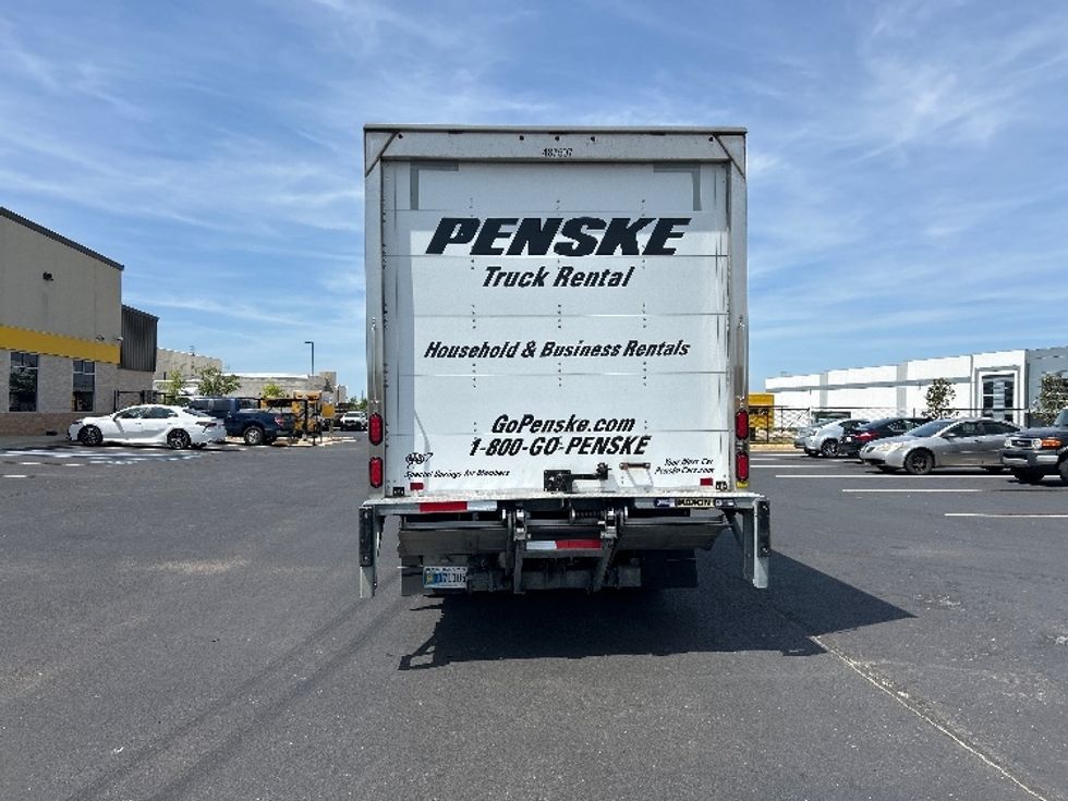 Light Duty Box Truck-Light and Medium Duty Trucks-Isuzu-2021-NPR EFI-Milwaukee-WI-71,900\n\t\tmiles-$ 41,000 - Image 7