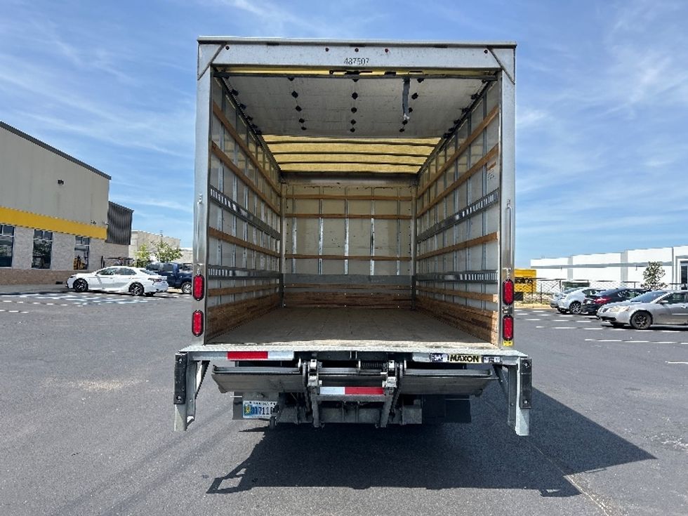 Light Duty Box Truck-Light and Medium Duty Trucks-Isuzu-2021-NPR EFI-Milwaukee-WI-71,900\n\t\tmiles-$ 41,000 - Image 8
