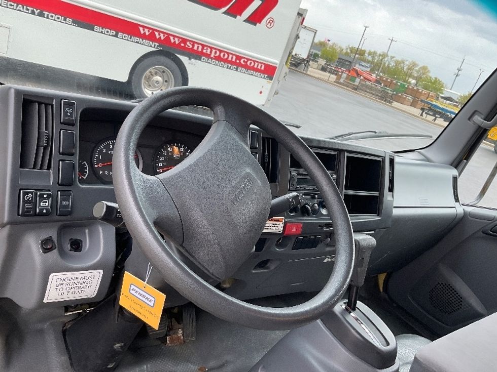 Light Duty Box Truck-Light and Medium Duty Trucks-Isuzu-2021-NPR EFI-Milwaukee-WI-78,554\n\t\tmiles-$ 40,250 - Image 18
