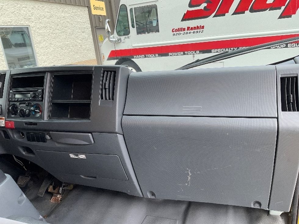 Light Duty Box Truck-Light and Medium Duty Trucks-Isuzu-2021-NPR EFI-Milwaukee-WI-78,554\n\t\tmiles-$ 40,250 - Image 21