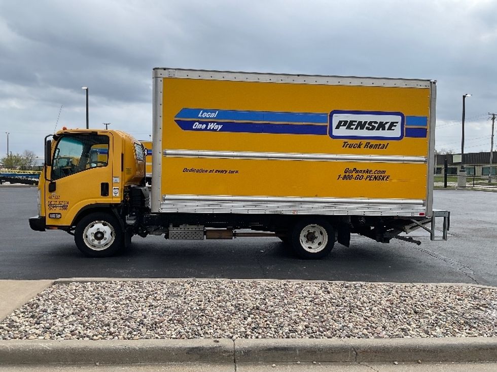 Light Duty Box Truck-Light and Medium Duty Trucks-Isuzu-2021-NPR EFI-Milwaukee-WI-78,554\n\t\tmiles-$ 40,250 - Image 4