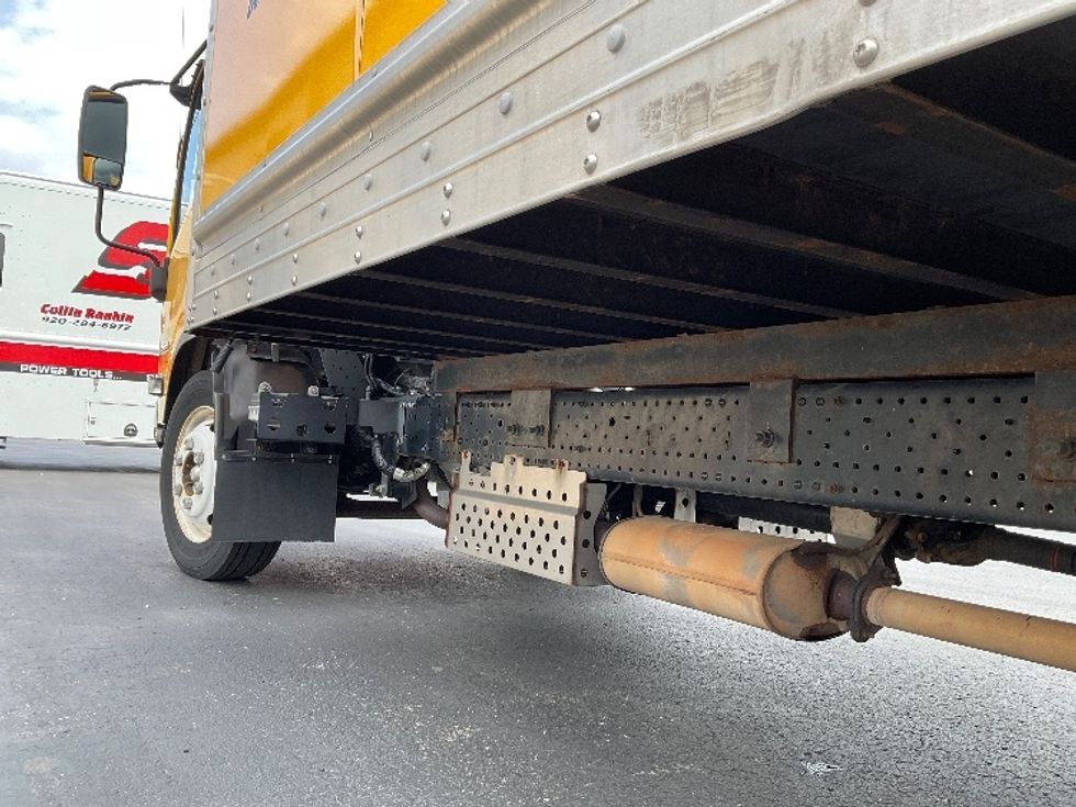 Light Duty Box Truck-Light and Medium Duty Trucks-Isuzu-2021-NPR EFI-Milwaukee-WI-78,554\n\t\tmiles-$ 40,250 - Image 5