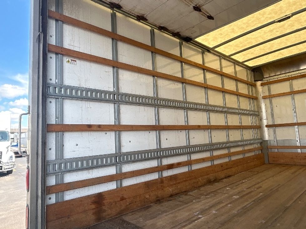 Light Duty Box Truck-Light and Medium Duty Trucks-Isuzu-2021-NPR EFI-Milwaukee-WI-79,547\n\t\tmiles-$ 41,000 - Image 11