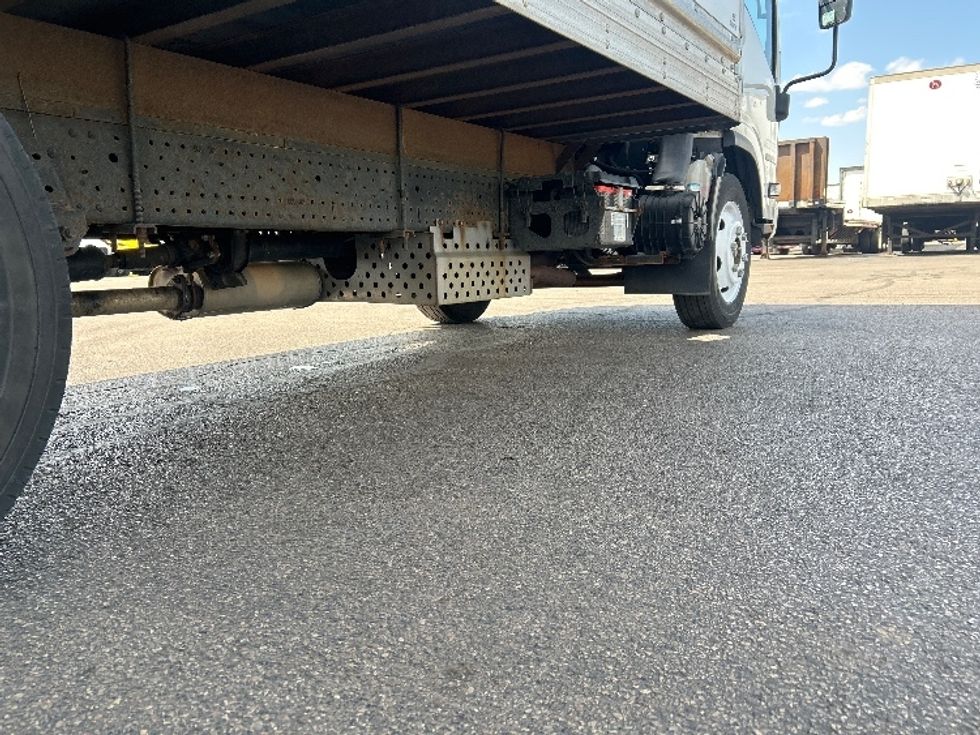 Light Duty Box Truck-Light and Medium Duty Trucks-Isuzu-2021-NPR EFI-Milwaukee-WI-79,547\n\t\tmiles-$ 41,000 - Image 14