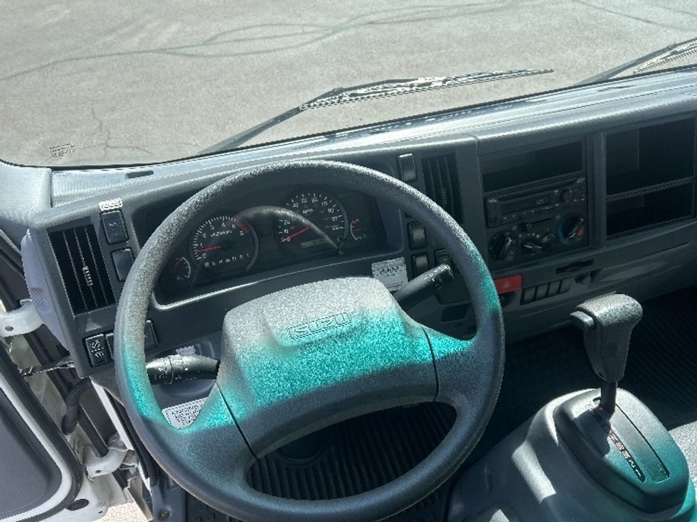 Light Duty Box Truck-Light and Medium Duty Trucks-Isuzu-2021-NPR EFI-Milwaukee-WI-79,547\n\t\tmiles-$ 41,000 - Image 17