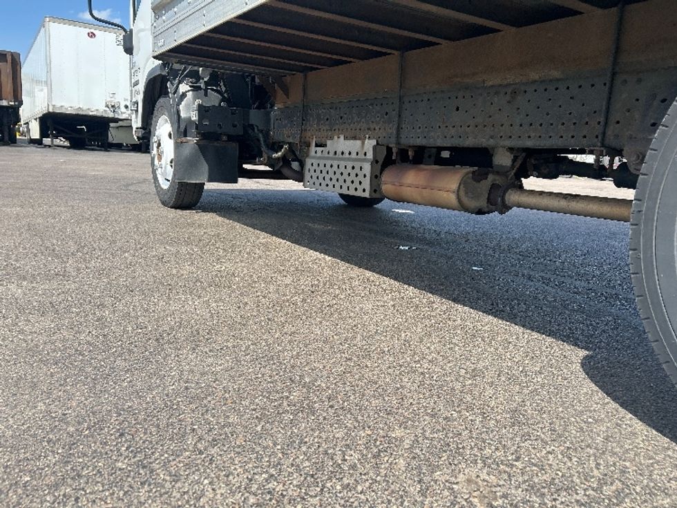Light Duty Box Truck-Light and Medium Duty Trucks-Isuzu-2021-NPR EFI-Milwaukee-WI-79,547\n\t\tmiles-$ 41,000 - Image 5