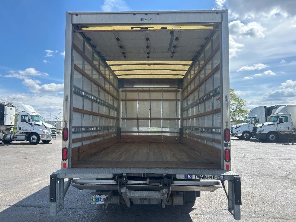 Light Duty Box Truck-Light and Medium Duty Trucks-Isuzu-2021-NPR EFI-Milwaukee-WI-79,547\n\t\tmiles-$ 41,000 - Image 8