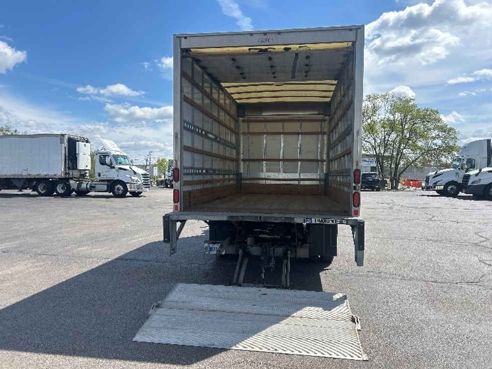 Light Duty Box Truck-Light and Medium Duty Trucks-Isuzu-2021-NPR EFI-Milwaukee-WI-79,547\n\t\tmiles-$ 41,000 - Image 9
