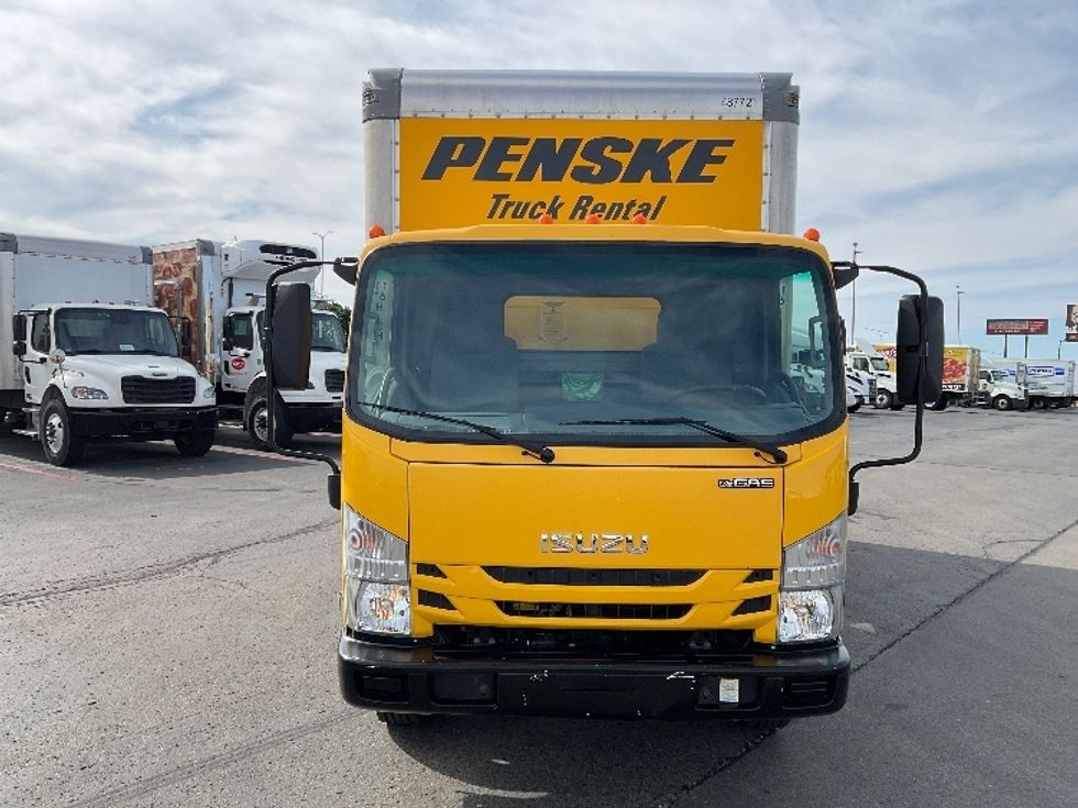 Light Duty Box Truck-Light and Medium Duty Trucks-Isuzu-2021-NPR EFI-Milwaukee-WI-94,886\n\t\tmiles-$ 38,250 - Image 2