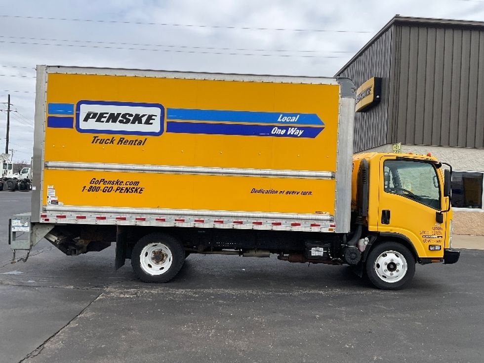 Light Duty Box Truck-Light and Medium Duty Trucks-Isuzu-2021-NPR EFI-Milwaukee-WI-95,088\n\t\tmiles-$ 38,250 - Image 13