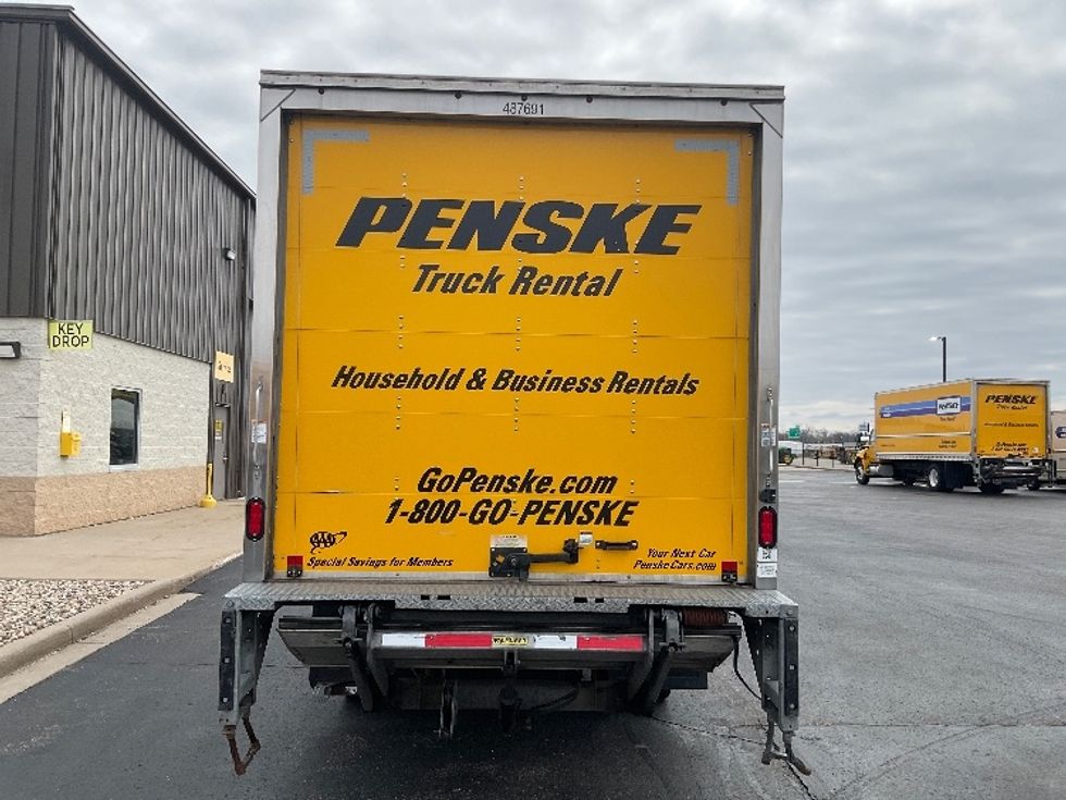 Light Duty Box Truck-Light and Medium Duty Trucks-Isuzu-2021-NPR EFI-Milwaukee-WI-95,088\n\t\tmiles-$ 38,250 - Image 6