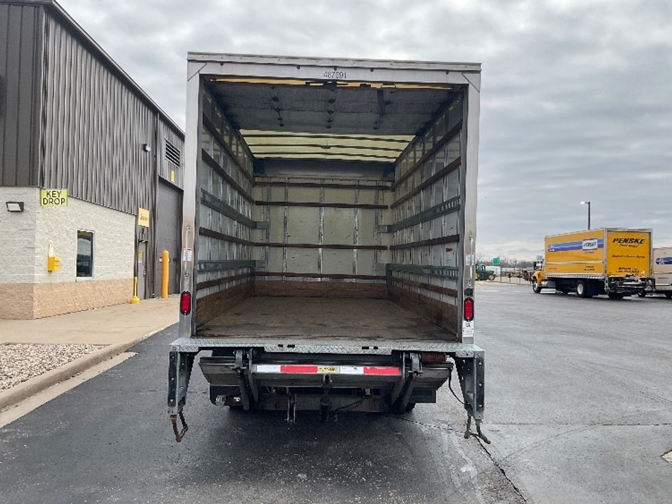 Light Duty Box Truck-Light and Medium Duty Trucks-Isuzu-2021-NPR EFI-Milwaukee-WI-95,088\n\t\tmiles-$ 38,250 - Image 7