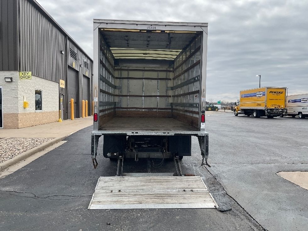 Light Duty Box Truck-Light and Medium Duty Trucks-Isuzu-2021-NPR EFI-Milwaukee-WI-95,088\n\t\tmiles-$ 38,250 - Image 8