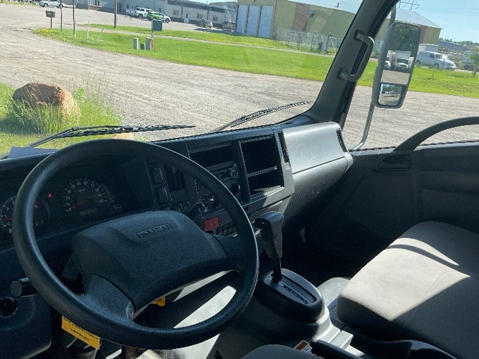 Light Duty Box Truck-Light and Medium Duty Trucks-Isuzu-2021-NPR EFI-Minot-ND-87,702\n\t\tmiles-$ 39,750 - Image 17