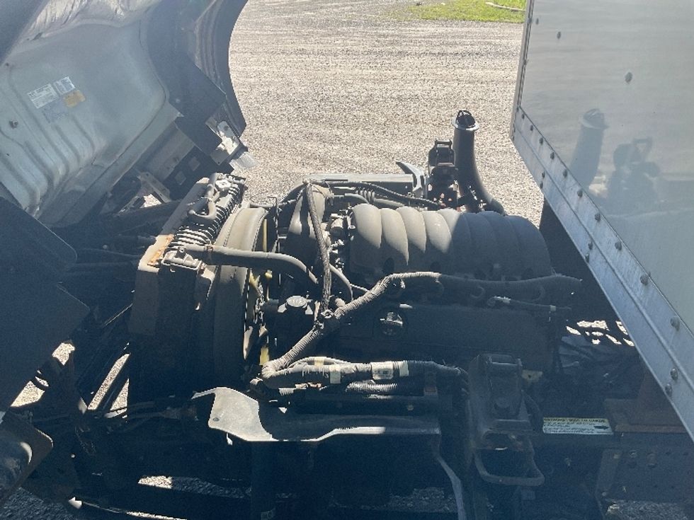 Light Duty Box Truck-Light and Medium Duty Trucks-Isuzu-2021-NPR EFI-Minot-ND-87,702\n\t\tmiles-$ 39,750 - Image 24