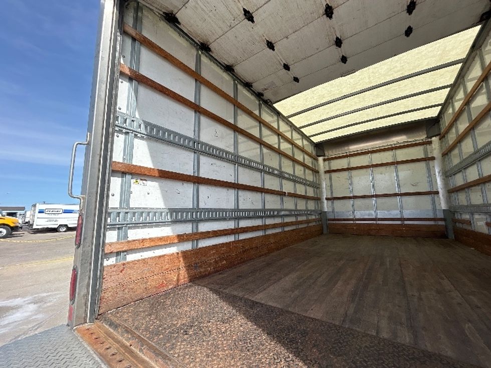 Light Duty Box Truck-Light and Medium Duty Trucks-Isuzu-2021-NPR EFI-Moberly-MO-126,746\n\t\tmiles-$ 36,500 - Image 11