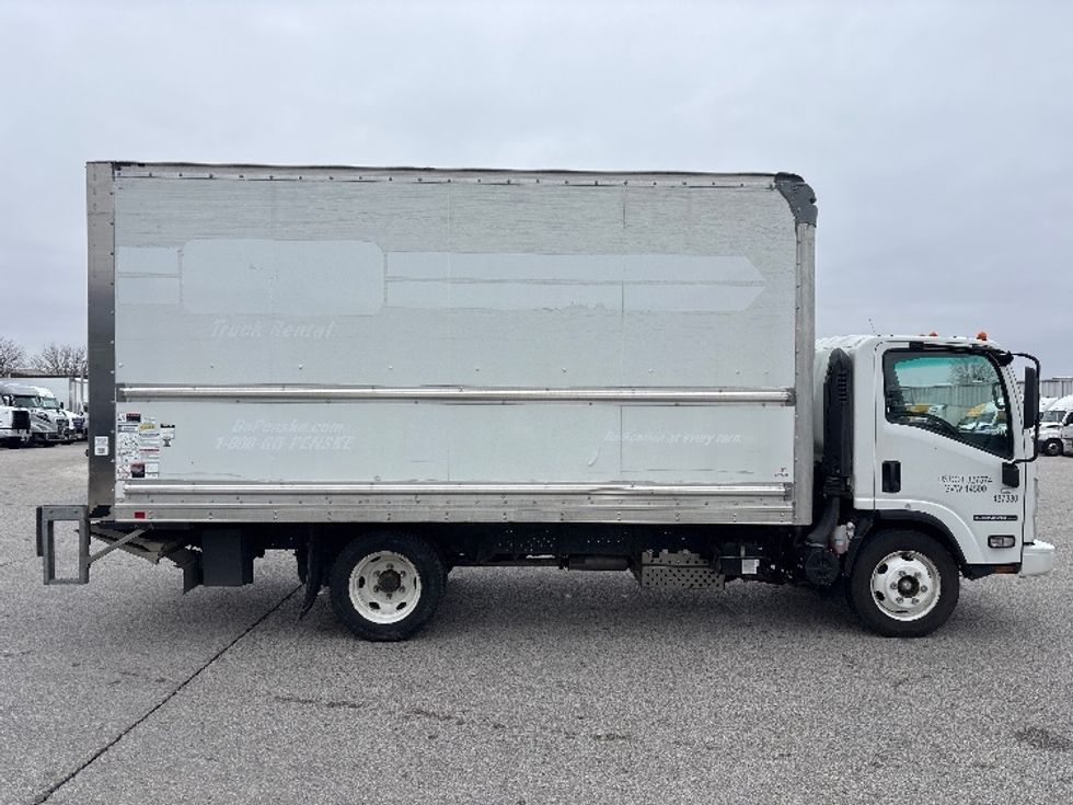 Light Duty Box Truck-Light and Medium Duty Trucks-Isuzu-2021-NPR EFI-Moberly-MO-126,746\n\t\tmiles-$ 36,500 - Image 15