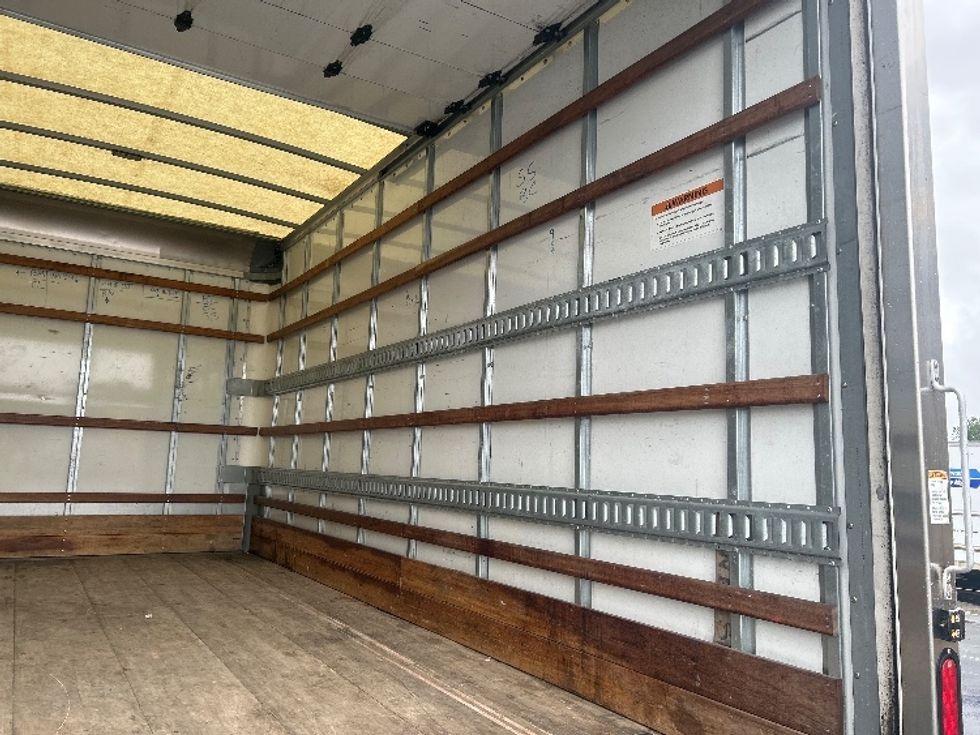Light Duty Box Truck-Light and Medium Duty Trucks-Isuzu-2021-NPR EFI-Mobile-AL-105,382\n\t\tmiles-$ 41,500 - Image 12