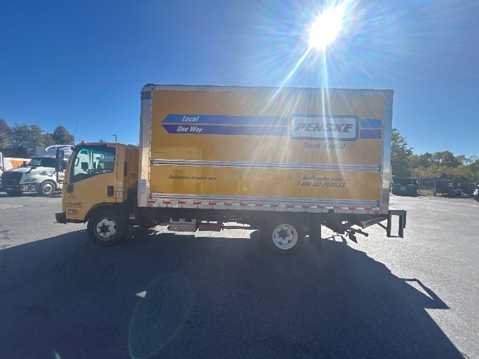 Light Duty Box Truck-Light and Medium Duty Trucks-Isuzu-2021-NPR EFI-Montgomery-NY-103,709\n\t\tmiles-$ 35,250 - Image 4