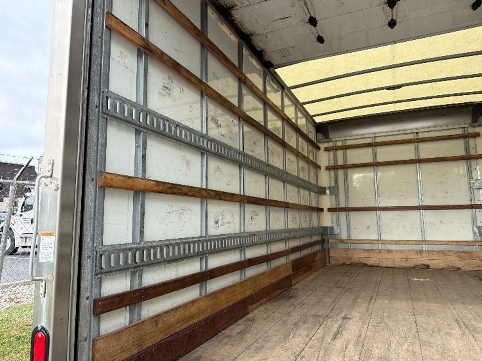 Light Duty Box Truck-Light and Medium Duty Trucks-Isuzu-2021-NPR EFI-Montgomery-NY-110,375\n\t\tmiles-$ 34,000 - Image 11