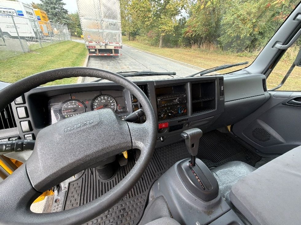 Light Duty Box Truck-Light and Medium Duty Trucks-Isuzu-2021-NPR EFI-Montgomery-NY-110,375\n\t\tmiles-$ 34,000 - Image 18