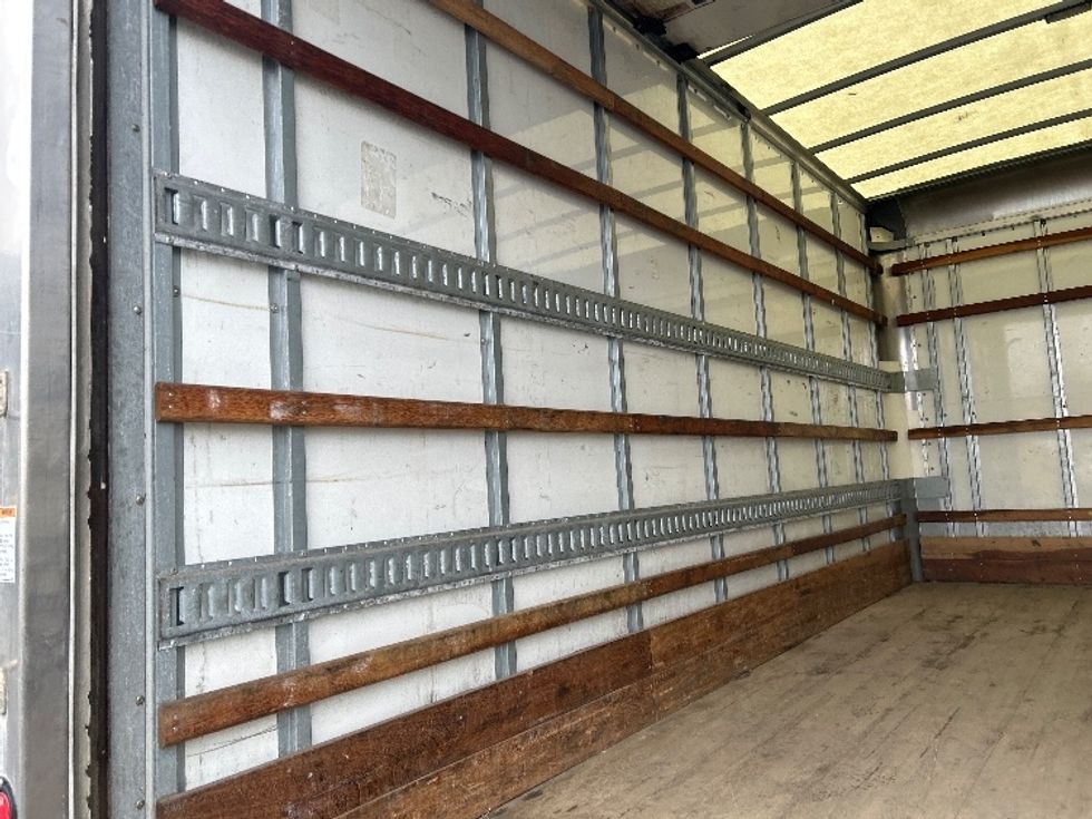 Light Duty Box Truck-Light and Medium Duty Trucks-Isuzu-2021-NPR EFI-Montgomery-NY-111,509\n\t\tmiles-$ 32,500 - Image 11