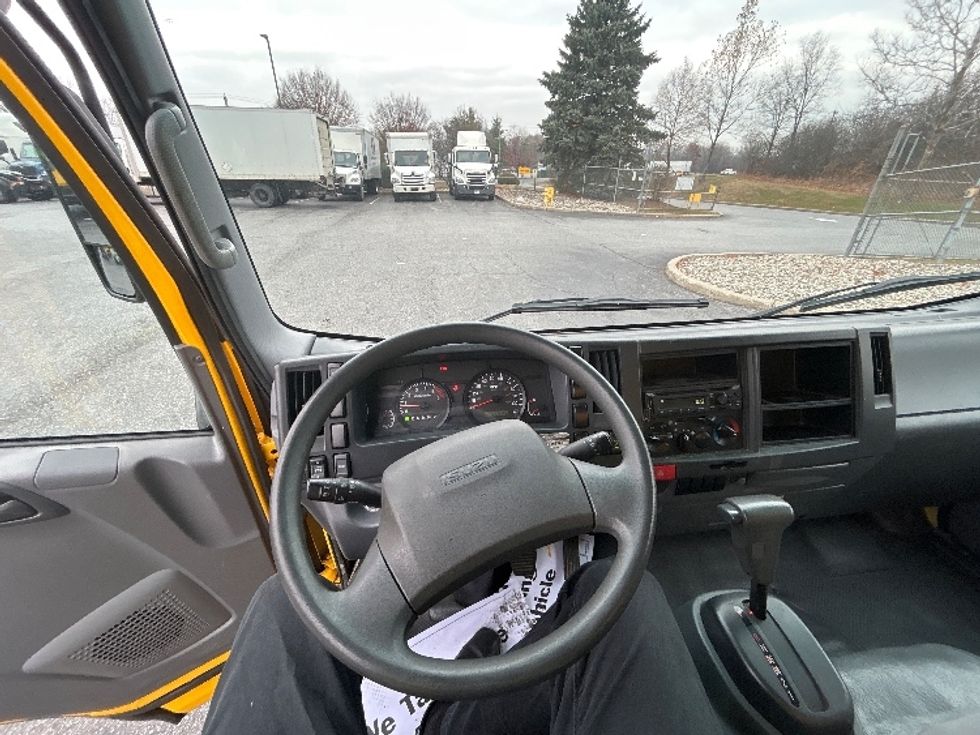 Light Duty Box Truck-Light and Medium Duty Trucks-Isuzu-2021-NPR EFI-Montgomery-NY-111,509\n\t\tmiles-$ 32,500 - Image 18