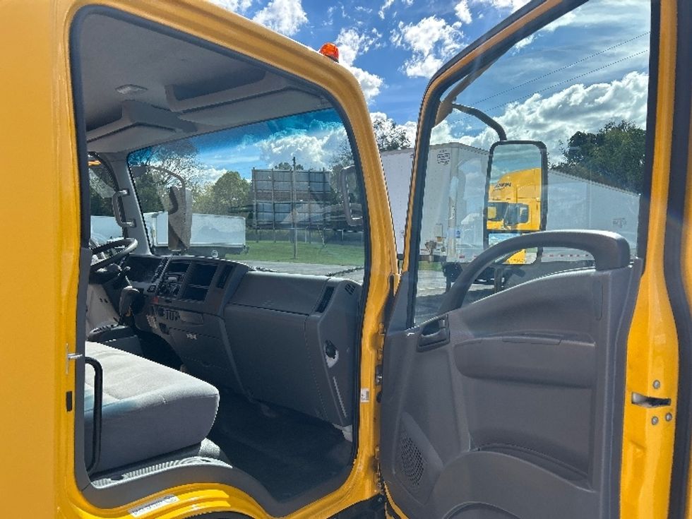 Light Duty Box Truck-Light and Medium Duty Trucks-Isuzu-2021-NPR EFI-Nashville (Mount Juliet)-TN-129,179\n\t\tmiles-$ 33,750 - Image 20