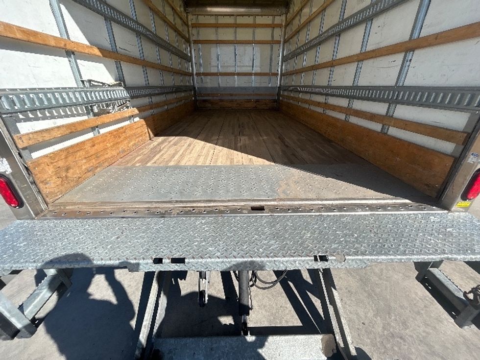 Light Duty Box Truck-Light and Medium Duty Trucks-Isuzu-2021-NPR EFI-National City-CA-86,930\n\t\tmiles-$ 41,250 - Image 10
