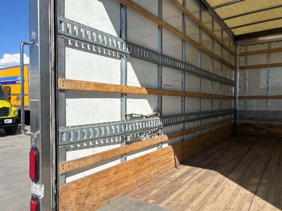 Light Duty Box Truck-Light and Medium Duty Trucks-Isuzu-2021-NPR EFI-National City-CA-86,930\n\t\tmiles-$ 41,250 - Image 11