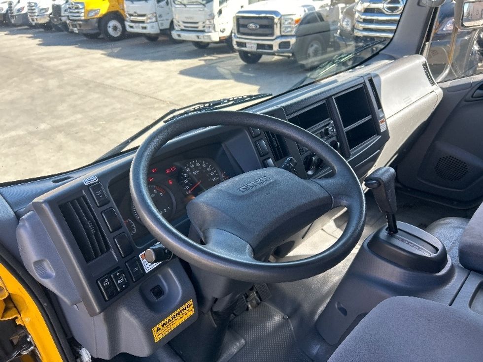 Light Duty Box Truck-Light and Medium Duty Trucks-Isuzu-2021-NPR EFI-National City-CA-86,930\n\t\tmiles-$ 41,250 - Image 17