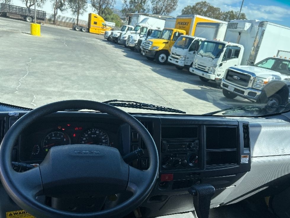 Light Duty Box Truck-Light and Medium Duty Trucks-Isuzu-2021-NPR EFI-National City-CA-86,930\n\t\tmiles-$ 41,250 - Image 18