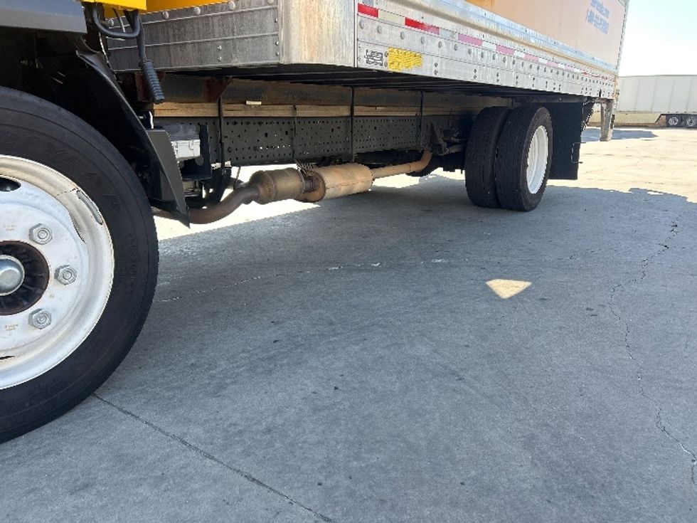 Light Duty Box Truck-Light and Medium Duty Trucks-Isuzu-2021-NPR EFI-National City-CA-86,930\n\t\tmiles-$ 41,250 - Image 5