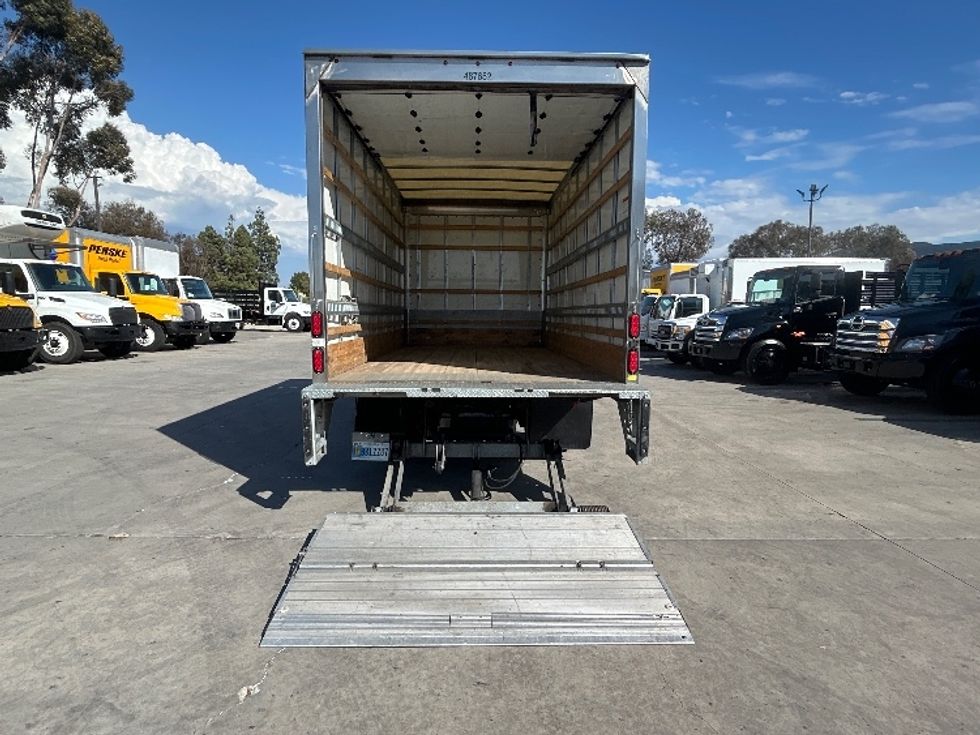 Light Duty Box Truck-Light and Medium Duty Trucks-Isuzu-2021-NPR EFI-National City-CA-86,930\n\t\tmiles-$ 41,250 - Image 9