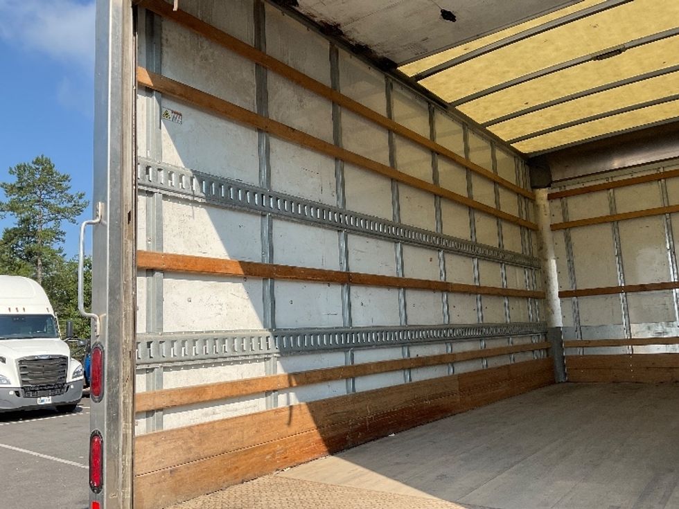 Light Duty Box Truck-Light and Medium Duty Trucks-Isuzu-2021-NPR EFI-New Castle-DE-100,715\n\t\tmiles-$ 38,000 - Image 11