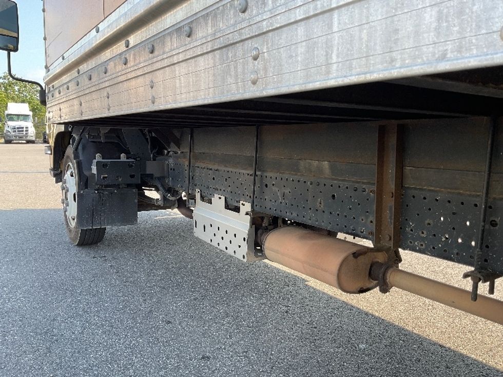 Light Duty Box Truck-Light and Medium Duty Trucks-Isuzu-2021-NPR EFI-New Castle-DE-100,715\n\t\tmiles-$ 38,000 - Image 5