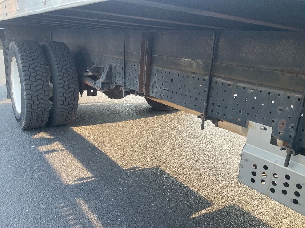 Light Duty Box Truck-Light and Medium Duty Trucks-Isuzu-2021-NPR EFI-New Castle-DE-107,283\n\t\tmiles-$ 36,750 - Image 14