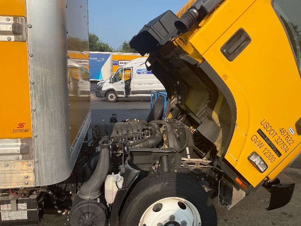 Light Duty Box Truck-Light and Medium Duty Trucks-Isuzu-2021-NPR EFI-New Castle-DE-107,283\n\t\tmiles-$ 36,750 - Image 23