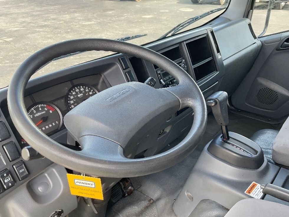 Light Duty Box Truck-Light and Medium Duty Trucks-Isuzu-2021-NPR EFI-New Castle-DE-107,996\n\t\tmiles-$ 38,500 - Image 17