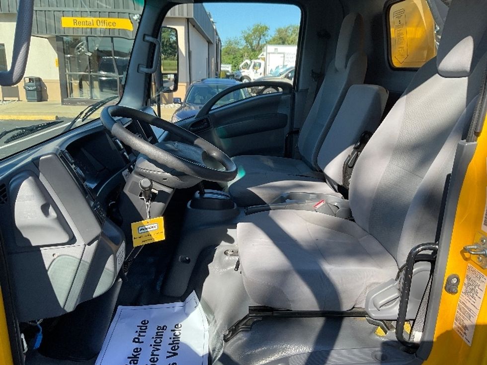 Light Duty Box Truck-Light and Medium Duty Trucks-Isuzu-2021-NPR EFI-New Castle-DE-86,638\n\t\tmiles-$ 39,000 - Image 19